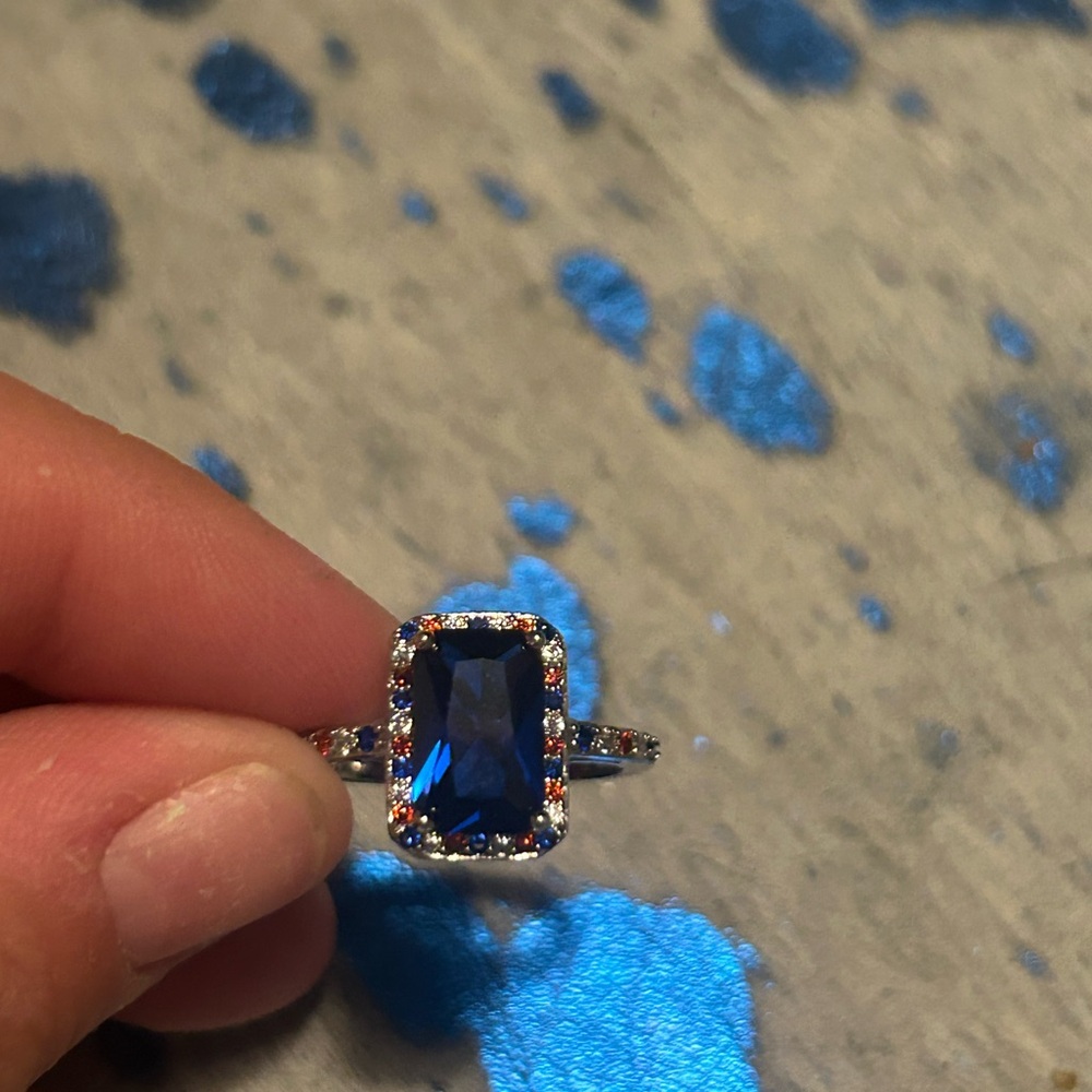 Fragrance Jewels RWB ring Size 8